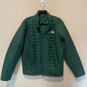 Men’s The North Face green lightweight insulted jacket